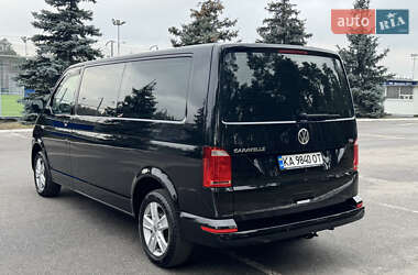 Минивэн Volkswagen Caravelle 2018 в 