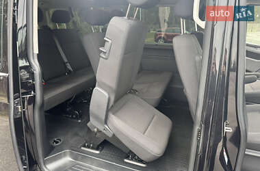 Минивэн Volkswagen Caravelle 2018 в 