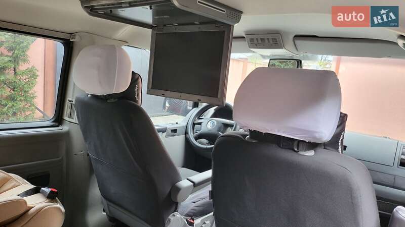 Минивэн Volkswagen Caravelle 2007 в Виноградове