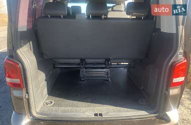 Мінівен Volkswagen Caravelle 2015 в 