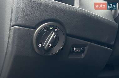 Мінівен Volkswagen Caravelle 2019 в 