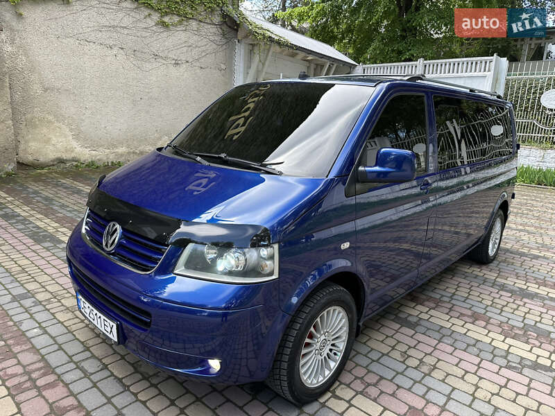 Минивэн Volkswagen Caravelle 2006 в Черновцах