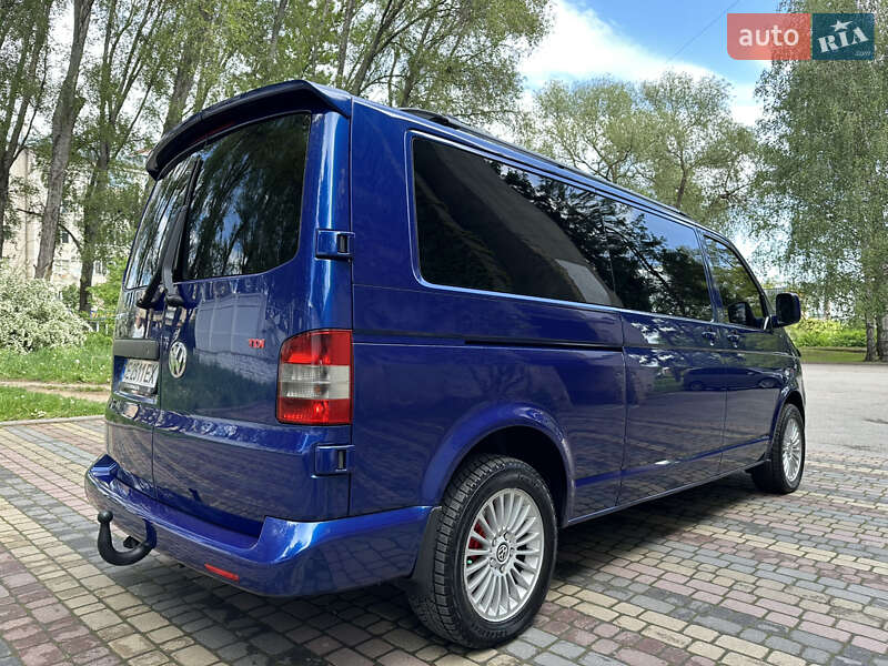 Минивэн Volkswagen Caravelle 2006 в Черновцах
