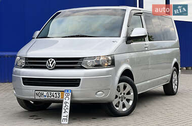 Минивэн Volkswagen Caravelle 2010 в Калуше