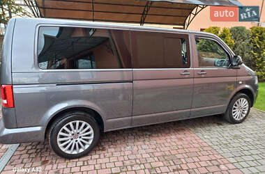 Минивэн Volkswagen Caravelle 2013 в 