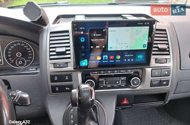 Минивэн Volkswagen Caravelle 2013 в 