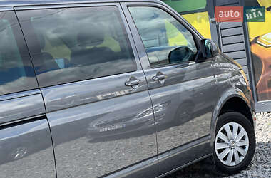 Минивэн Volkswagen Caravelle 2018 в 
