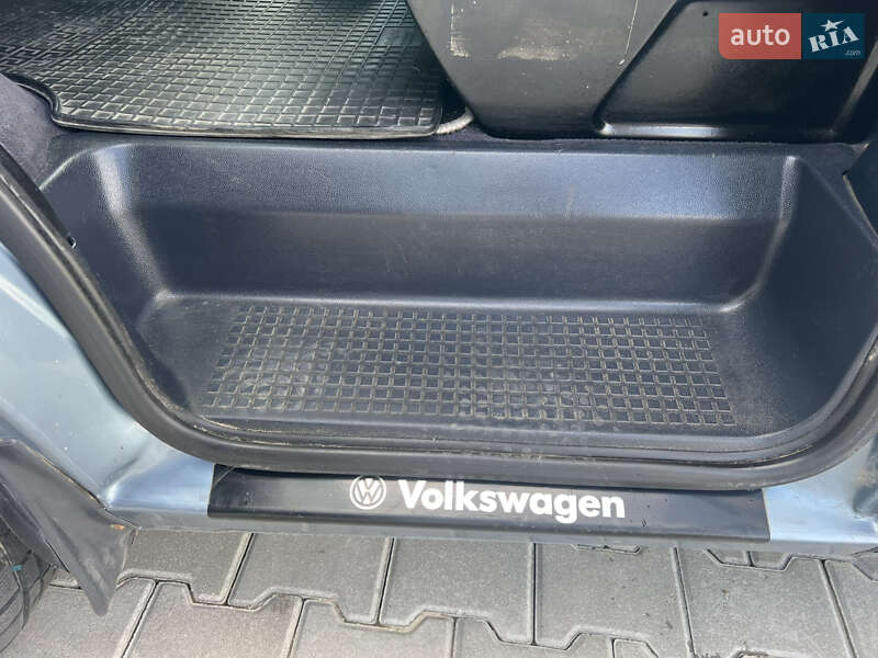 Минивэн Volkswagen Caravelle 2000 в Тернополе