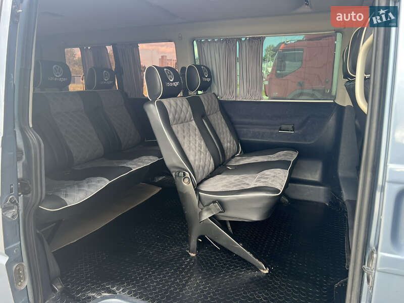 Минивэн Volkswagen Caravelle 2000 в Тернополе