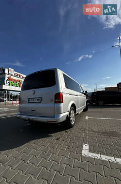 Минивэн Volkswagen Caravelle 2015 в 