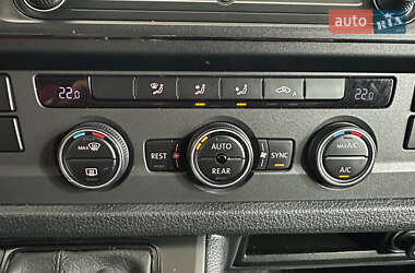 Минивэн Volkswagen Caravelle 2019 в 