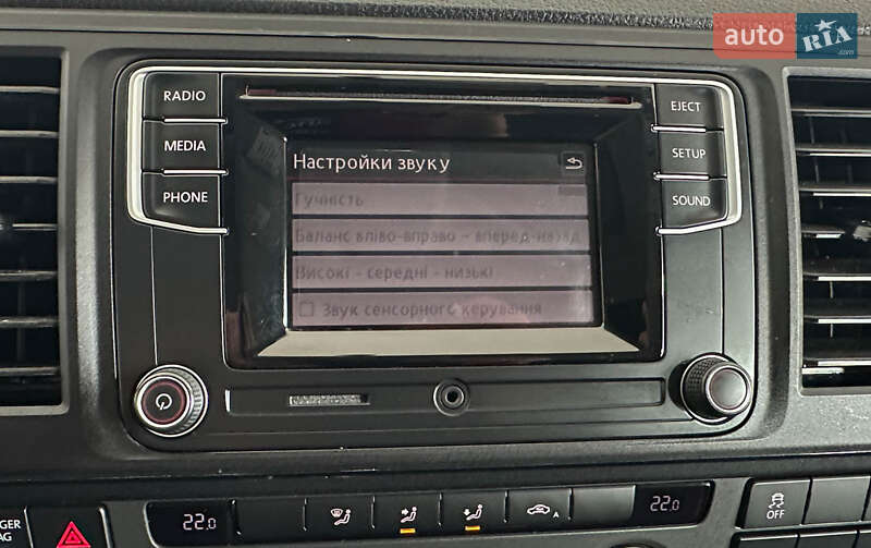 Минивэн Volkswagen Caravelle 2019 в Львове