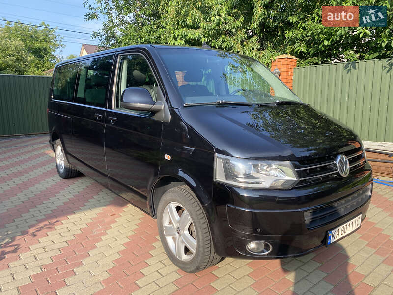 Минивэн Volkswagen Caravelle 2013 в Киеве