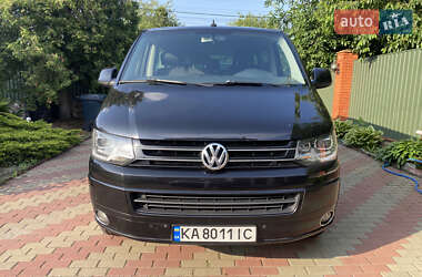 Volkswagen Caravelle 2013