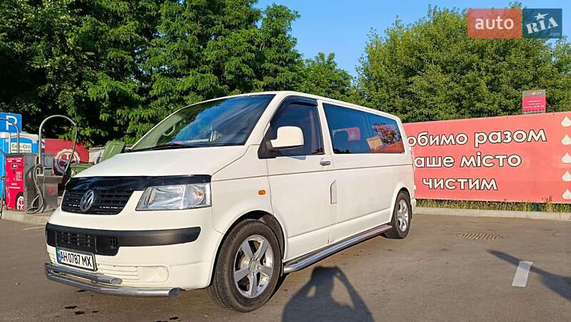Минивэн Volkswagen Caravelle 2006 в Киеве