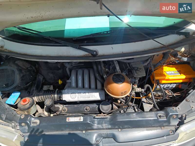 Минивэн Volkswagen Caravelle 1994 в Покрове