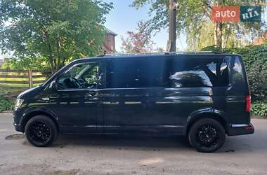 Минивэн Volkswagen Caravelle 2017 в 