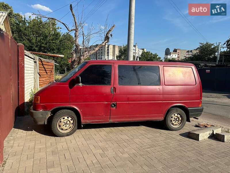 Минивэн Volkswagen Caravelle 1994 в Чернигове