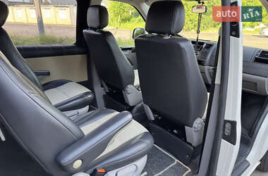 Минивэн Volkswagen Caravelle 2008 в 