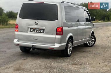 Минивэн Volkswagen Caravelle 2012 в 