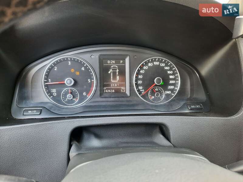 Минивэн Volkswagen Caravelle 2014 в Днепре