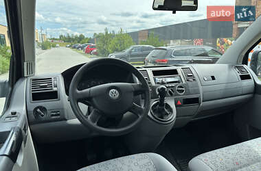 Минивэн Volkswagen Caravelle 2009 в 
