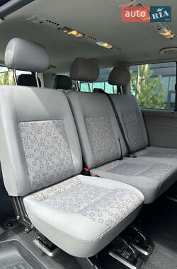 Минивэн Volkswagen Caravelle 2009 в 