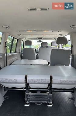 Минивэн Volkswagen Caravelle 2009 в 