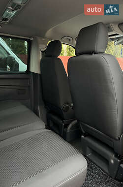Минивэн Volkswagen Caravelle 2009 в 