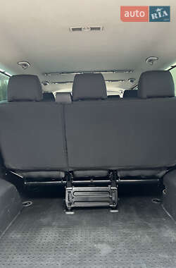 Минивэн Volkswagen Caravelle 2009 в 
