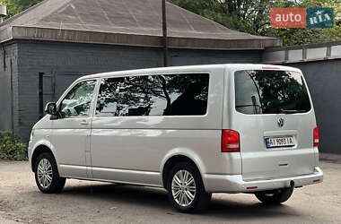 Минивэн Volkswagen Caravelle 2010 в 