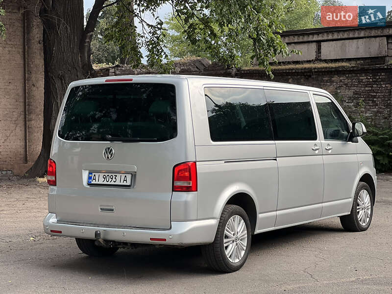Минивэн Volkswagen Caravelle 2010 в Каменском