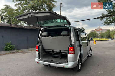 Минивэн Volkswagen Caravelle 2010 в 