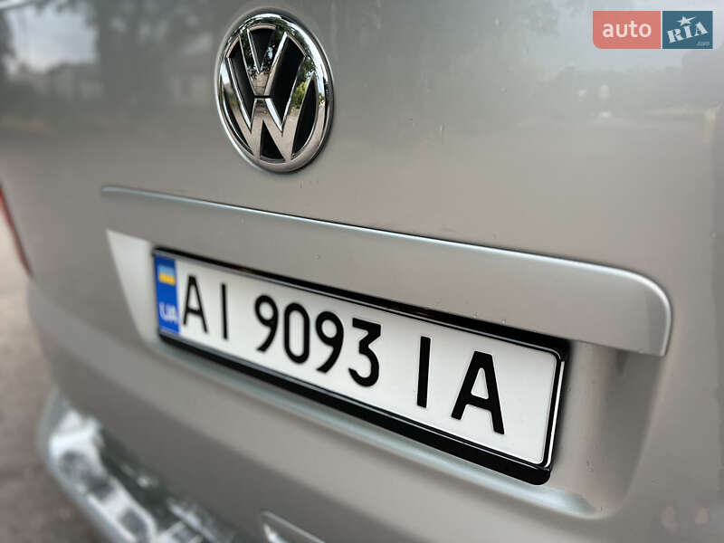 Минивэн Volkswagen Caravelle 2010 в Каменском