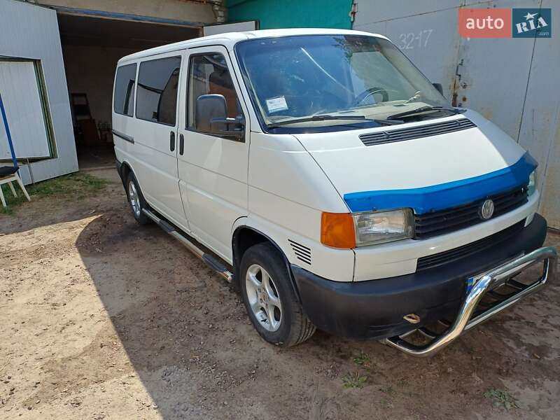 Volkswagen Caravelle 2000