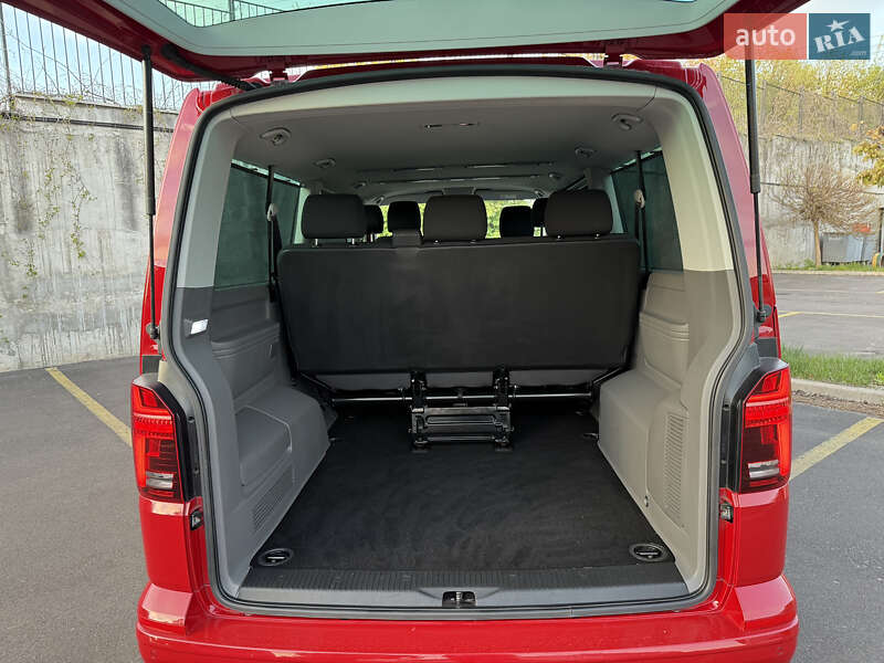 Минивэн Volkswagen Caravelle 2020 в Ровно
