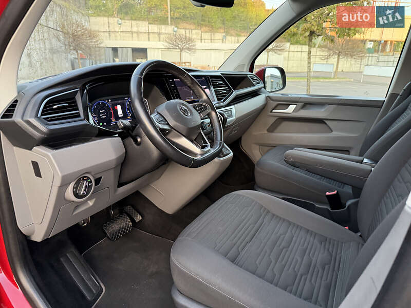Минивэн Volkswagen Caravelle 2020 в Ровно