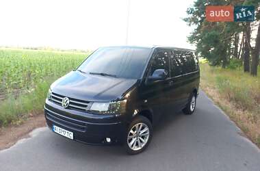 Volkswagen Caravelle 2010 Volkswagen Caravelle 2010