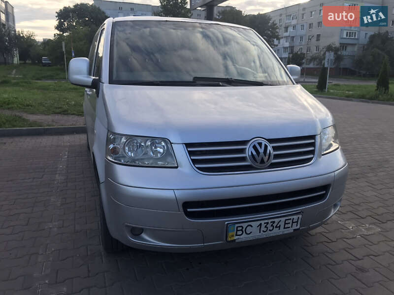 Volkswagen Caravelle 2006