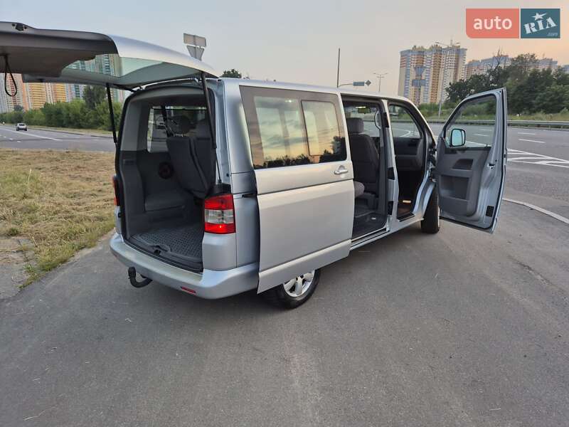 Минивэн Volkswagen Caravelle 2008 в Киеве