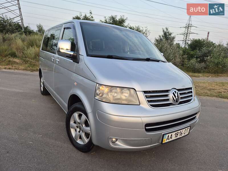 Минивэн Volkswagen Caravelle 2008 в Киеве