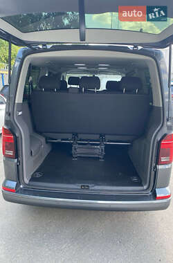 Минивэн Volkswagen Caravelle 2021 в 