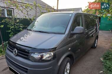 Минивэн Volkswagen Caravelle 2012 в 