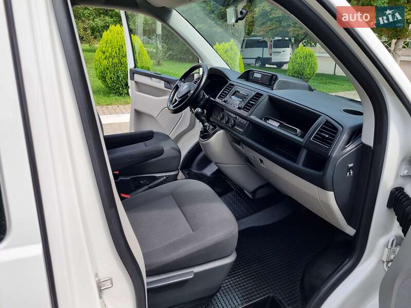 Мінівен Volkswagen Caravelle 2018 в Чернівцях фото 30 Мінівен Volkswagen Caravelle 2018 в Чернівцях