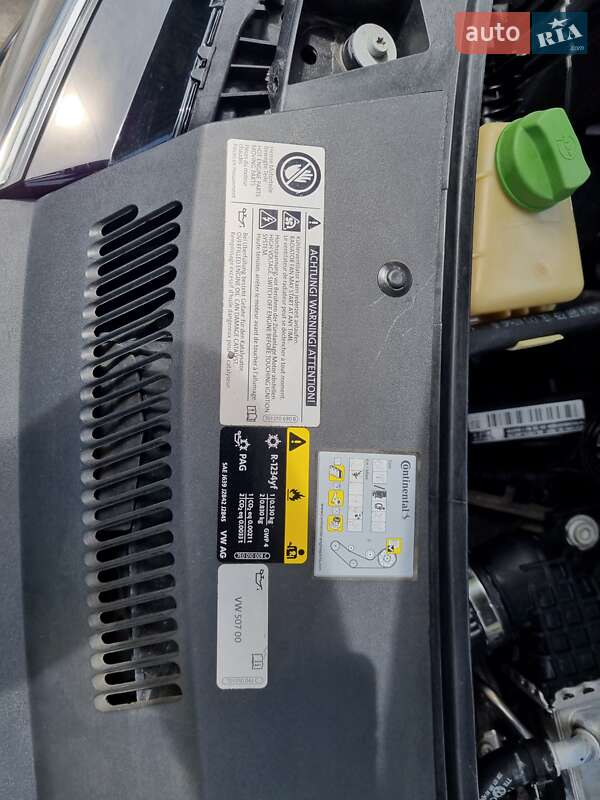 Мінівен Volkswagen Caravelle 2018 в Чернівцях фото 36 Мінівен Volkswagen Caravelle 2018 в Чернівцях