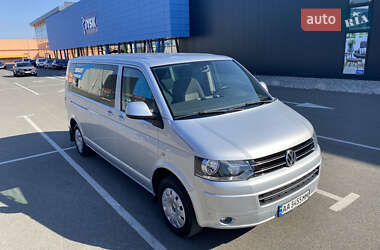 Минивэн Volkswagen Caravelle 2014 в 