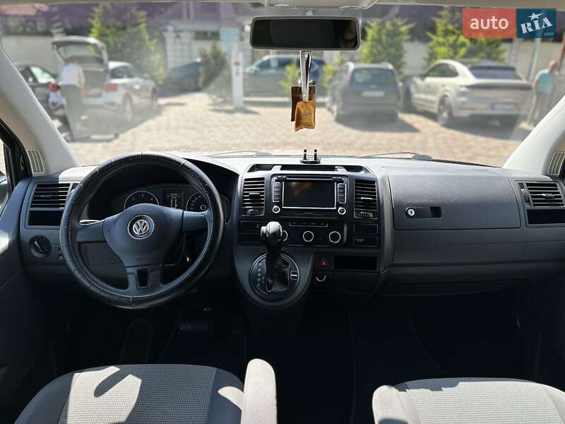 Минивэн Volkswagen Caravelle 2011 в Одессе
