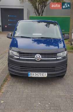 Минивэн Volkswagen Caravelle 2016 в Хмельницком