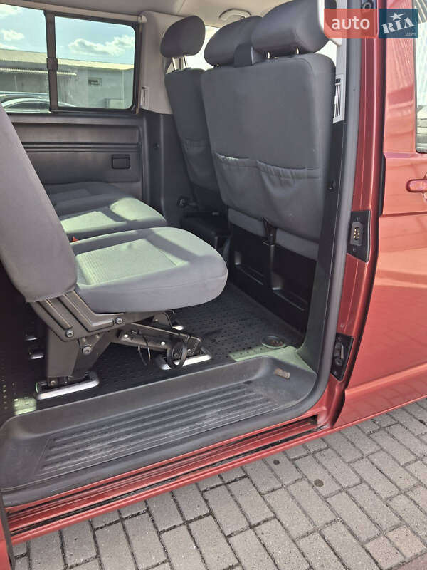Микроавтобус Volkswagen Caravelle 2007 в Ужгороде