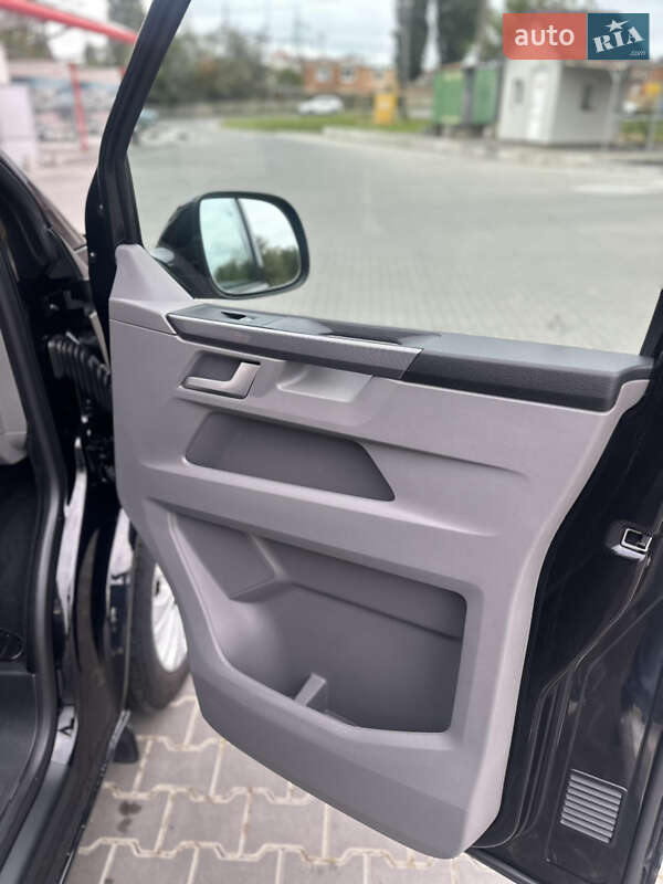 Минивэн Volkswagen Caravelle 2020 в Виннице